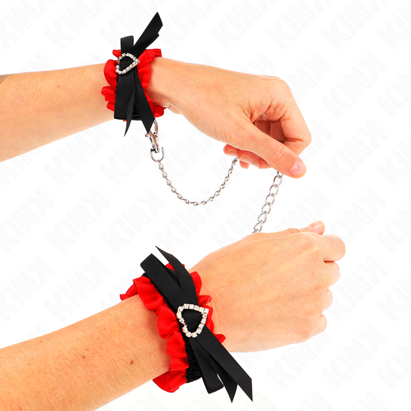 KINK - ELASTISCHE HANDGELENKSFESSELN AUS SPITZE MIT ROTEN HERZDETAILS, VERSTELLBAR 22-35 CM – Bild 3
