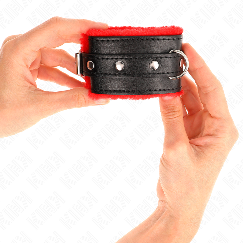 KINK - PREMIUM PELZGEFÜTTERTE HANDGELENKFESSELN ROT MIT SCHWARZEM GÜRTEL VERSTELLBAR 17-29 CM X 6 CM – Bild 4