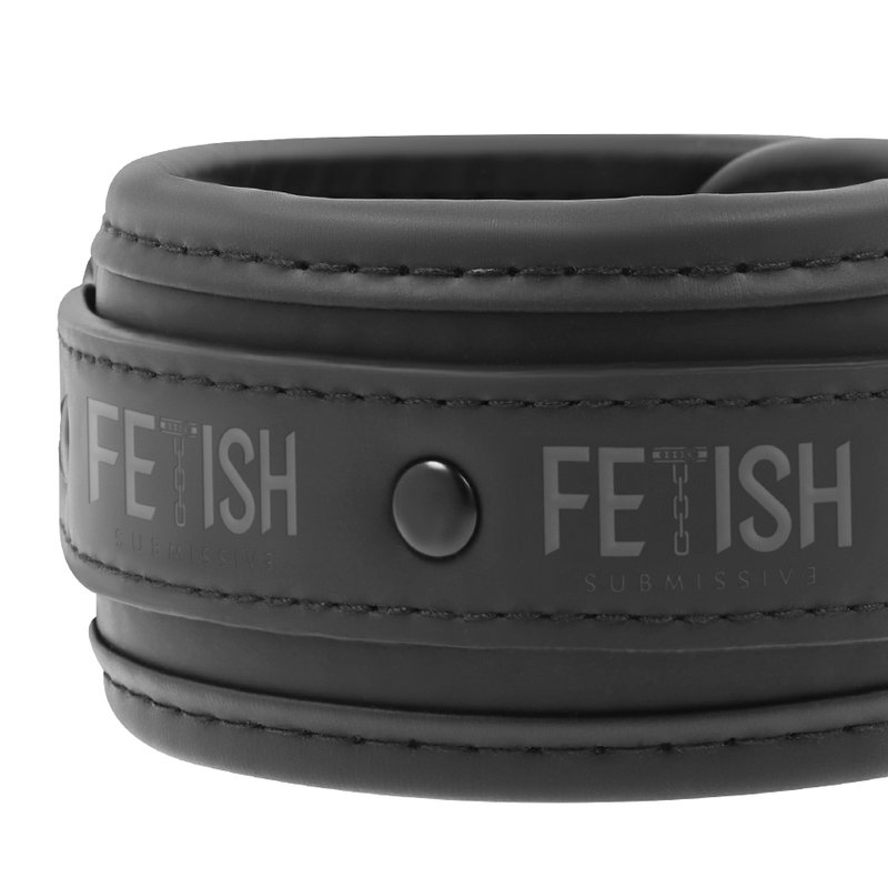 FETISH SUBMISSIVE - HALSKETTE UND HANDSCHELLEN AUS VEGANEM LEDER MIT NOPRENE-FUTTER – Bild 4